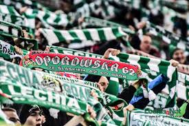 Daneben sind kp legia warszawa, ts wisła kraków, kks lech poznań, wks śląsk wrocław die populärsten vereinsmannschaften. Auch Breslau Kundigt Freundschaft Zu Wisla Faszination Fankurve