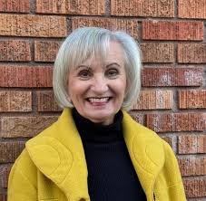 Uptown — Lakes Area Realty