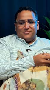 nos aferramos tanto a nuestra pasion que olvidamos seguir viviendo. ,  #reelnight #filmphotography #costaricareel #AventurasDelFotógrafo