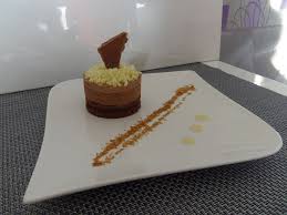 Decouvrez La Recette Douceur Aux 3 Chocolats Sur Cuisineactuelle Fr 3 Chocolat Recette Gateaux Et Desserts