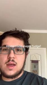 Homemade maple fudge! Happy Canada day y’all! #fyp #foryoupage #fudge  #maple #canada #yum #food #recipes #tryit #dogood #experiment #quarantine