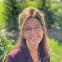 Kim Effertz Email & Phone Number