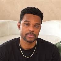 1900+ "Théo" profiles