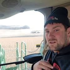 Farmers exchange food and fertilizer