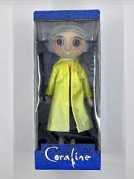 🔥 NEW Neca CORALINE Prop Doll Replica Yellow Raincoat & Boots 10