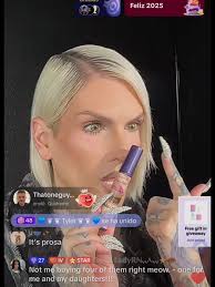 I agree with @Jeffree Star , I like @prosaproducts more than By Apple.  #mexicanmascara #prosa #eyelashes