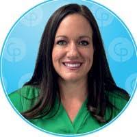 Nicole Bettis's Instagram, Twitter & Facebook