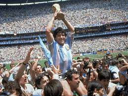 Diego maradona former footballer from argentina attacking midfield* oct 30, 1960 in lanús, argentina. Die Fussball Welt Trauert Um Diego Maradona Fussball International Bote Der Urschweiz