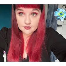 Is there anyone in bowburn that does classic lashes, nails etc? Tia