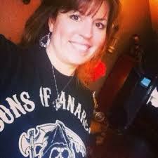 Stephanie Menefee's Instagram, Twitter & Facebook