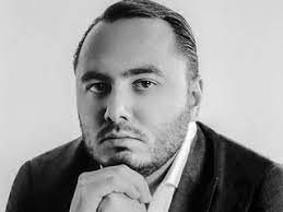 Запись онлайн или по телефону. Voloshin Artur Aleksandrovich Podrobnaya Biografiya