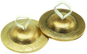 Marakas merupakan salah satu alat musik ritmis yang berasal dari amerika latin. 16 Contoh Alat Musik Ritmis Gambar Jenis Fungsi