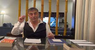 Sedat peker, fetö'ye uyup sedat peker'e hakaret eden pavyoncunun hazin sonu başlığıyla sosyal medyada yayınlanan ve şiddet görüntüleri içeren video için algı çalışması yapanlar. Sedat Peker Den Yeni Video Mehmet Agar In Oglunu Tecavuzden Sikayet Eden Kadin Ertesi Gun Olu Bulundu A3 Haber