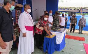 Frans lebu raya, asisten 1 propinsi ntt, bupati dan wakil bupati flores timur anthon g. Dandim 1629 Sbd Apresiasi Bank Ntt Cabang Waitabula Suara Jarmas