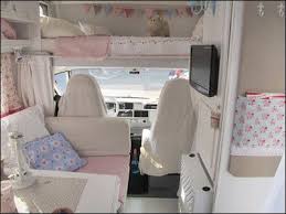 Retaper Une Caravane Prenons Le Temps Interieur De Campervan Camping Car Relooking Camping Car