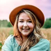 Lacie Chavez's Instagram, Twitter & Facebook