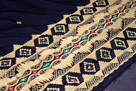 We did not find results for: Kain Tapis Kemegahan Warisan Kriya Tekstil Tradisional Lampung Indonesia Kaya