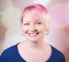 Kim Chaplin's Instagram, Twitter & Facebook