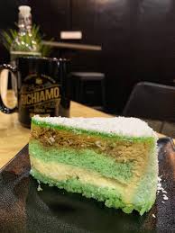 Dapatkan koleksi resepi kek menarik di dalamnya: Cyberjaya Info On Twitter Semalam Teringin Nak Makan Kek Pandan Gula Melaka Dan Kek Onde Onde Menarik Rasa Dia Satu Slice Rm9 90