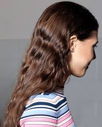 Earlier in the article, we have talked about to be able to get rid of the red or brassy tones, you should follow the same method as for the blond bleach hair. The Best Blue Shampoos For Brunette Hair 2020 Shampoos For Brassy Brown Hair Instyle