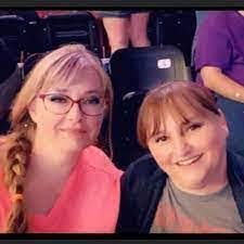 Tiffany Manns's Instagram, Twitter & Facebook