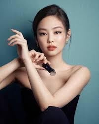 Ia merupakan anak tunggal di dalam keluarganya. Inspirasi Nama Bayi Perempuan Dari Idola Korea Kumparan Com