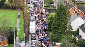Protest over Crowborough plan to house 600 asylum seekers - BBC News