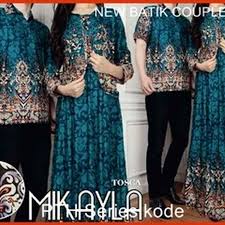 Pin Di Baju Batik