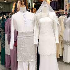 Fench lace ni lace jenis lembut tau. 20 Trend Terbaru Baju Nikah Kurung Pahang Lace Lamaz Morradean
