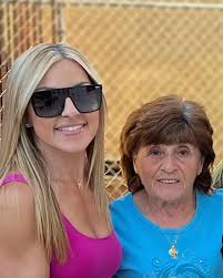 Rosemary Gordon 🇺🇸🇦🇲 (@rosemarygfit) • Instagram photos and videos