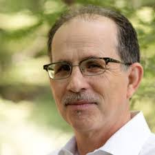 David Wear's Instagram, Twitter & Facebook