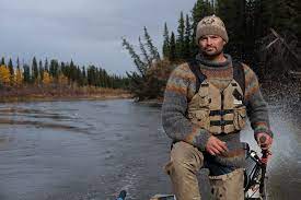 The executive producer of the life below zero joseph litzinger, in an interview with an entertainment portal, said that it is a fresh take on the much loved first. Apu Grad On National Geographic S Life Below Zero Next Generation Alaska Pacific University