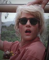 Laura Parke's Instagram, Twitter & Facebook