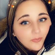 Alex Saari's Instagram, Twitter & Facebook