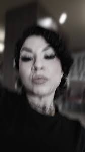 Jessica Maines's Instagram, Twitter & Facebook