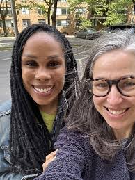 Shantel Davis's Instagram, Twitter & Facebook