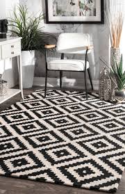 Black And White Diamond Pattern Rug Tuscan Scandinavia Diamond Black Rug Diamond Rugs Contemporary Rugs Rugs Usa