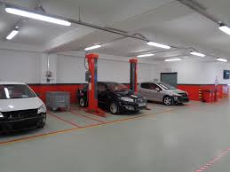 2.2 taller mecánico auto rallye. Recreacion Virtual En El Diseno De Talleres