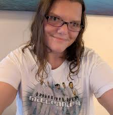 becoming minimalist added a new photo.