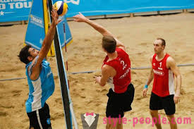 Permainan bola tangan adalah gabungan dari permainan bola basket dengan sepak bola. Bola Tampar Pantai Peraturan Dan Ciri Ciri Permainan Yang Dinamik
