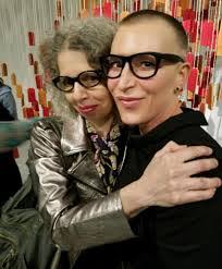 Amanda Fletcher's Instagram, Twitter & Facebook