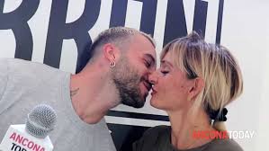 Am 13 nov 2016 veröffentlicht. Andreas E Veronica Di Amici Insegnano Danza Ad Ancona