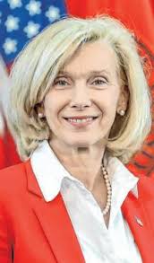 Guide to Roslyn 10_14_22 by The Island 360