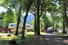It's right on the other side of the bridge that connects oregon to washington and we found it to be a super convenient location to quickly access the best spots in hood river. 9 Top Rated Campgrounds Near Hood River Oregon Planetware