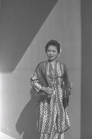 Malay Actress Siput Sarawak Traditional Fashion Fashion 1960 Fashion