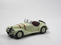 In 1916, the company was renamed as bayerische motoren werke ag and introduces its famous roundel, which combines the circular rapp motorenwerke logo and the colors of the flag of bavaria. Schuco 1936 Bmw 328 Roadster Weiss 1 43 Bmw Classic Line In Ovp