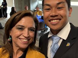 We just wanted to take a moment to recognize the students who won the  Associated Students 2025 Elections! Our VP of Student Affairs Mari  Fuentes-Martin was excited to congratulate everyone this afternoon