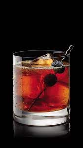 Maker S Mark Manhattan Drinks With Grenadine Bourbon Cocktails Manhattan Cocktail