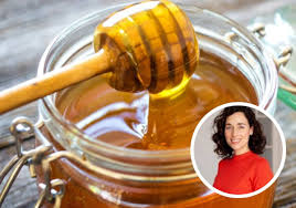 XXX Esme la Chapina - Lots of Work to Her Appearance