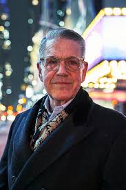 Jonathan Freeman, Jafar in 'Aladdin,' Hangs Up His Cobra Staff